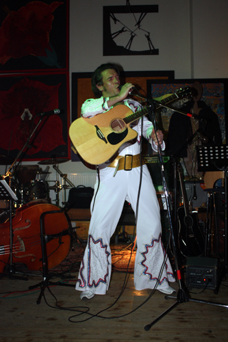 Elvis-Double in Aktion Elvis-Double in Aktion